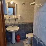 Δωμάτια σε οικογενειακή κατοικία Berg