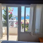 Δωμάτια σε οικογενειακή κατοικία Berg Αλικαρνασσός